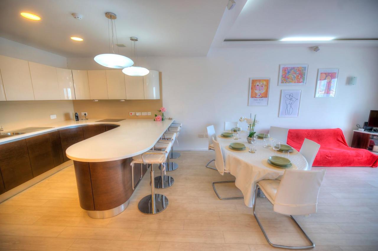 Bright And Spacious 3 Bedroom Apartment With Breathtaking Views - Goslm-5 Слима Екстериор снимка